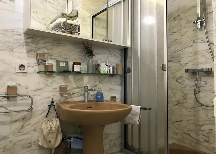 Nid Douillet A Bagatelle