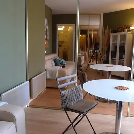 Nid Douillet A Bagatelle Apartament Deauville