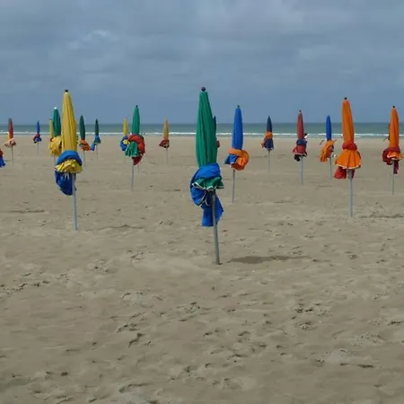 Nid Douillet A Bagatelle Apartament *