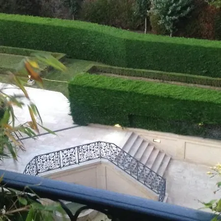 Nid Douillet A Bagatelle 아파트 *